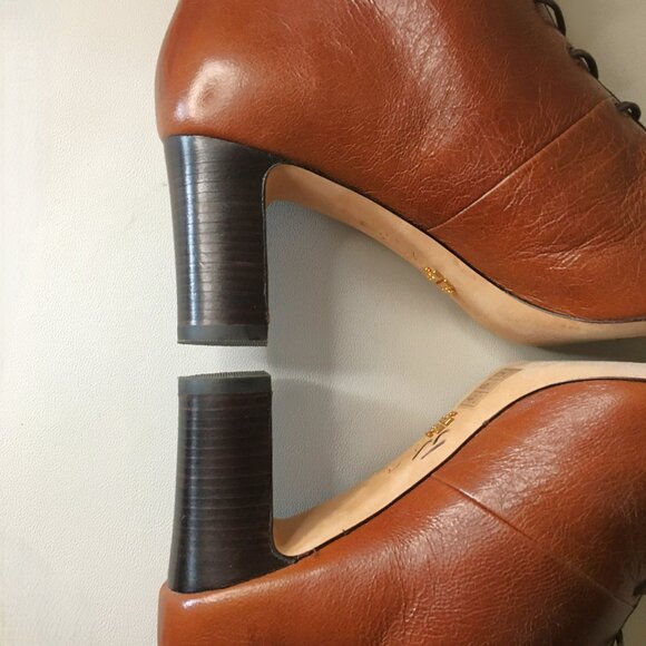 𝐓𝐨𝐫𝐲 𝐁𝐮𝐫𝐜𝐡 "Vienna" Lace-Up Ankle Boots ⊹  Size 9 - Picture 9 of 13